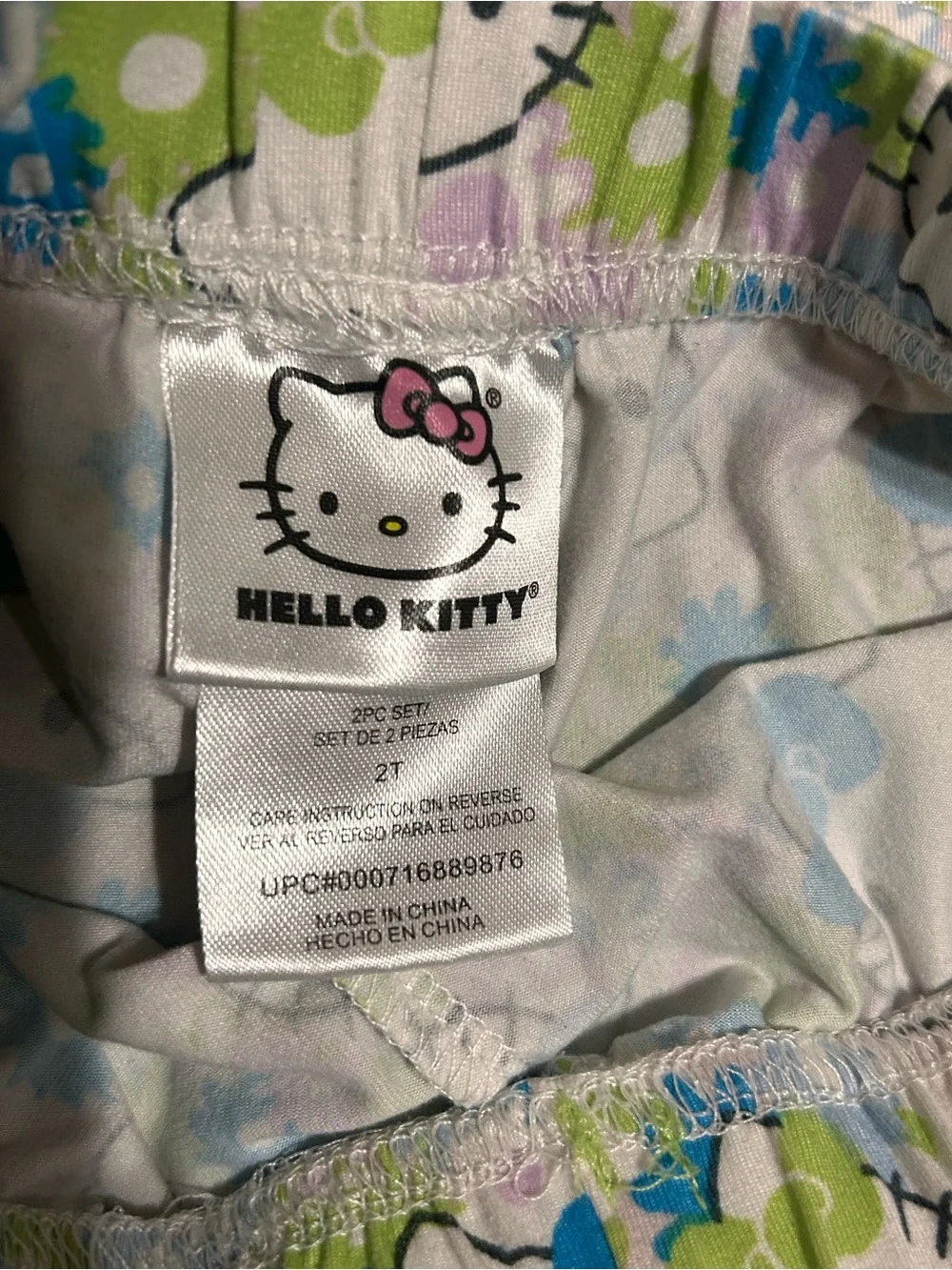 Hello Kitty Gently Used 2T Girls' Short Pajama Set in White, Blue & Lime Toddler